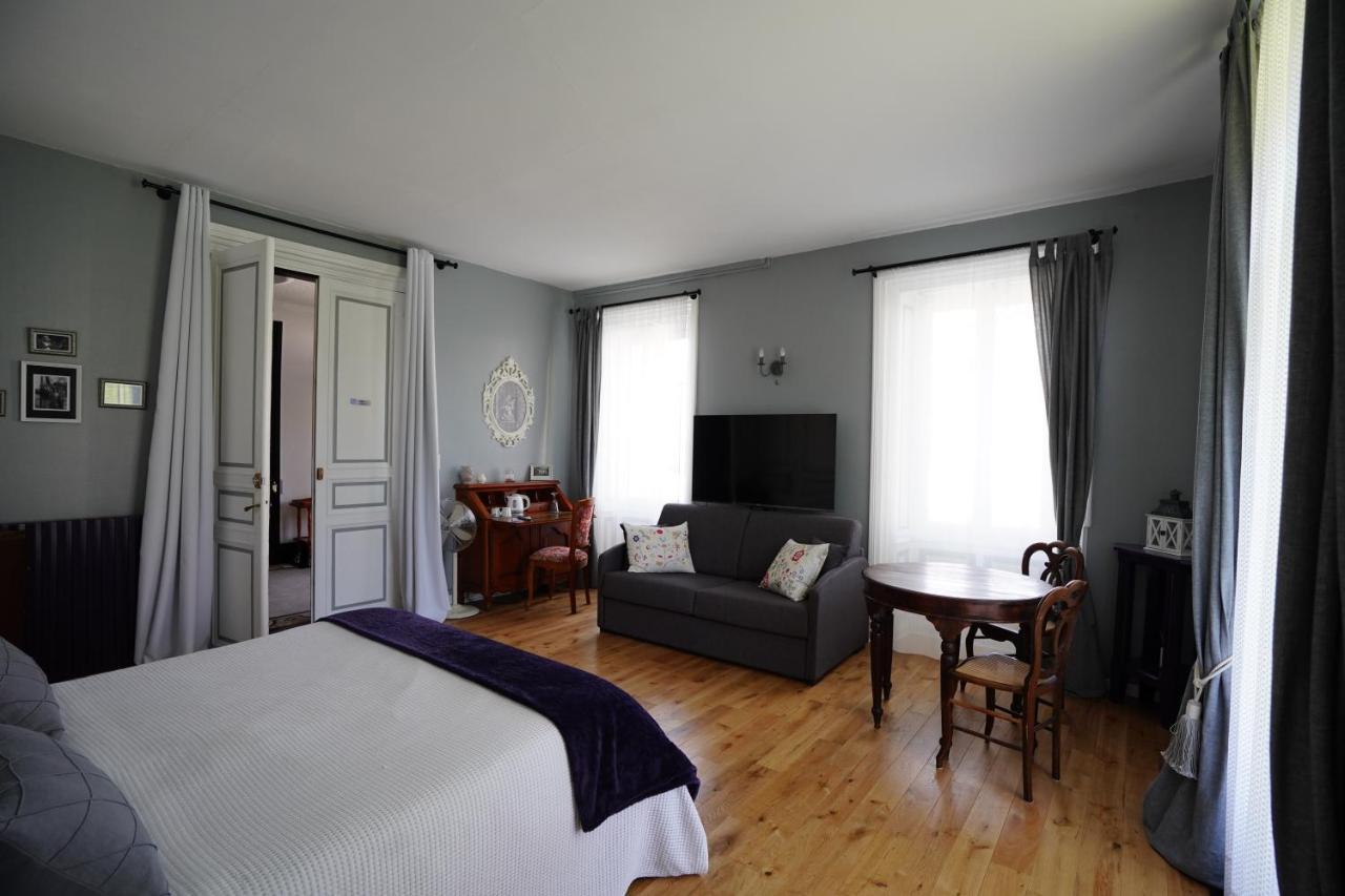 Chateau De Champblanc Cherves-de-Cognac Екстер'єр фото