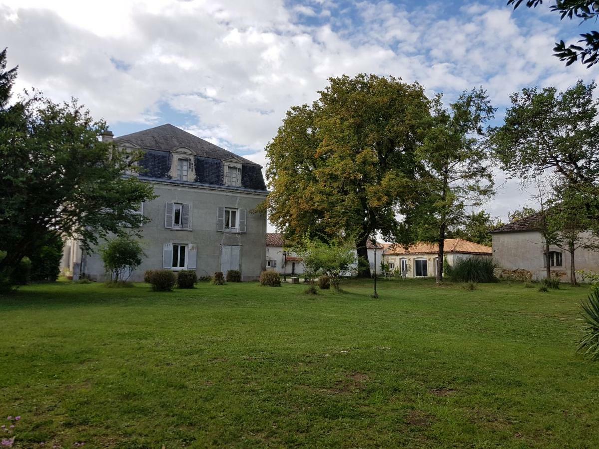 Chateau De Champblanc Cherves-de-Cognac Екстер'єр фото